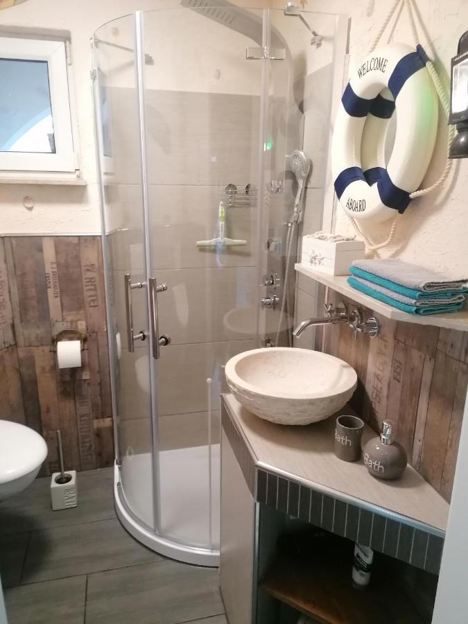 Tinas Ferienwohnung Hohendodeleben Экстерьер фото
